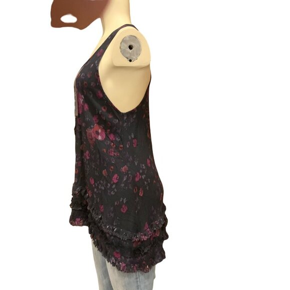 Free People Women's size 8P Sleeveless Dark Blue/Pink floral Racerback Pull on - Picture 3 of 14